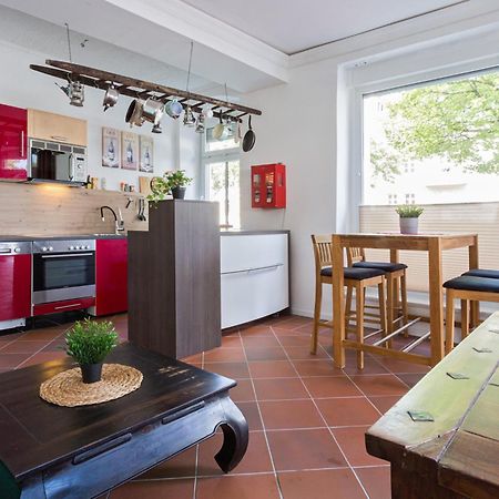 Gaestezimmer I Einzelzimmer Mit Gemeinschaftsbad Und Gemeinschaftskueche Chemnitz Exterior foto